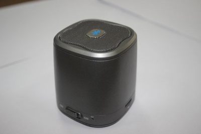 2013最新款藍(lán)牙音箱炫酷XK620 創(chuàng)意車載音響的卓越之選